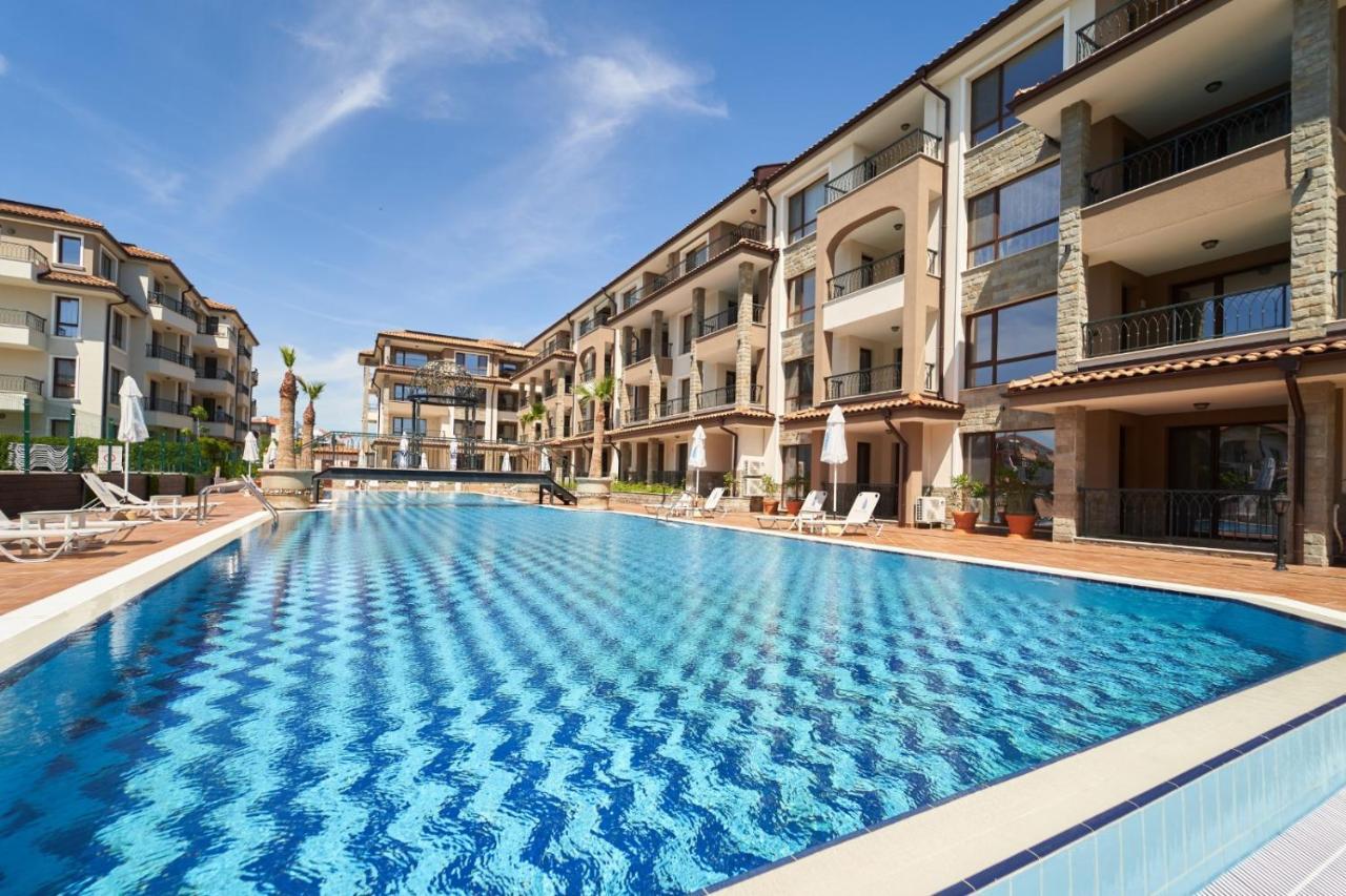 Burgas Beach Resort 2 Apartments Экстерьер фото