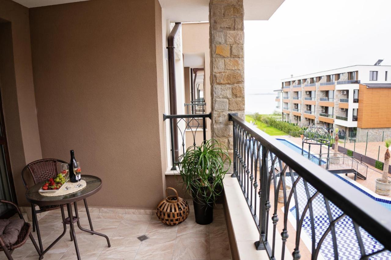 Burgas Beach Resort 2 Apartments Экстерьер фото